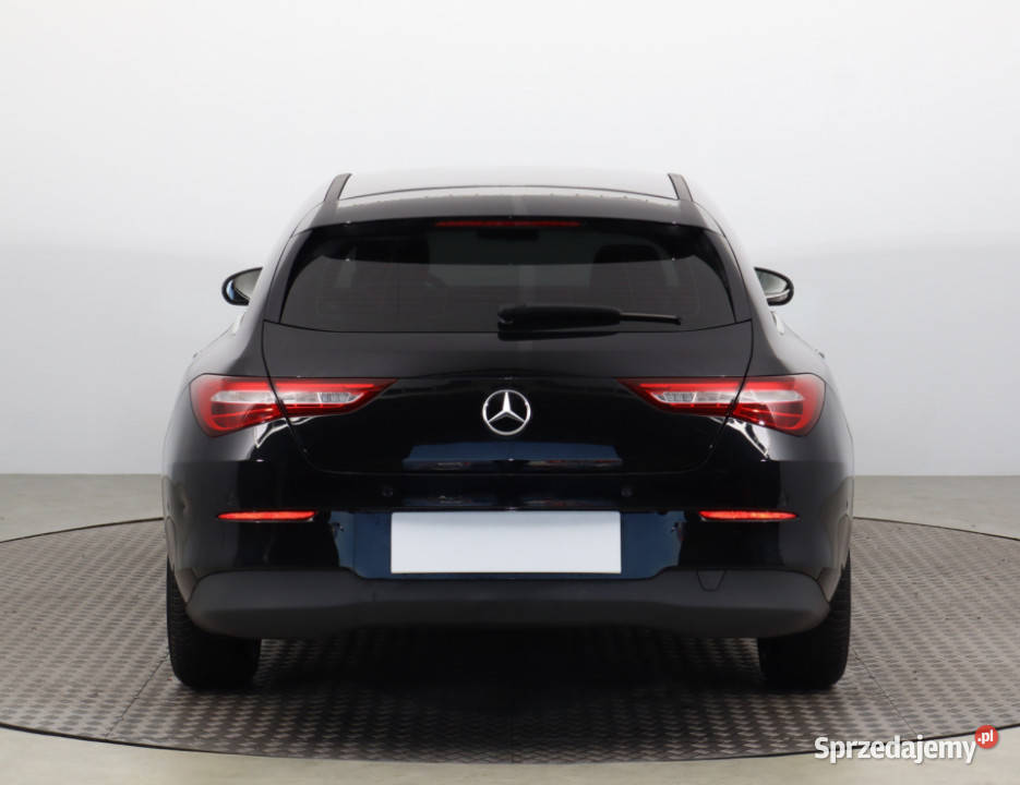 Mercedes CLA 200 d centralny zamek