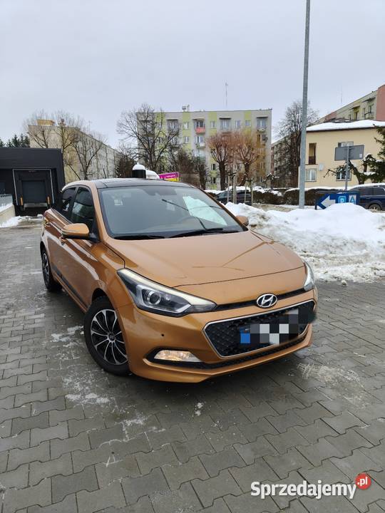 sprzedam Hyundaia i20 14 benzyna faSprzedam Krosno