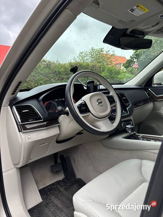 Volvo XC90 20 T6 Momentum automatyczna Gdynia sprzedam