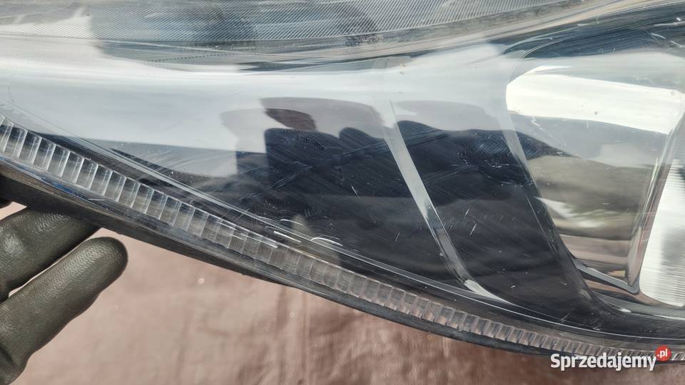 FORD FIESTA MK7 LIFT PRAWY REFLEKTOR LAMPA PRAWA śląskie Ruda Śląska sprzedam