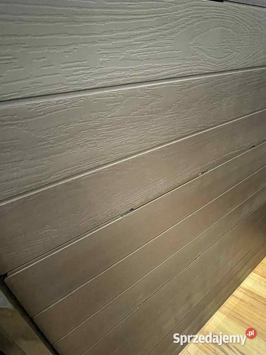 Nowa Zabudowa pojemników na śmieci tworzywo Sieradza