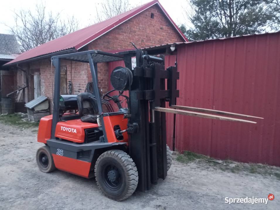 Wózek widłowy Toyota Triplex Huta Józefów