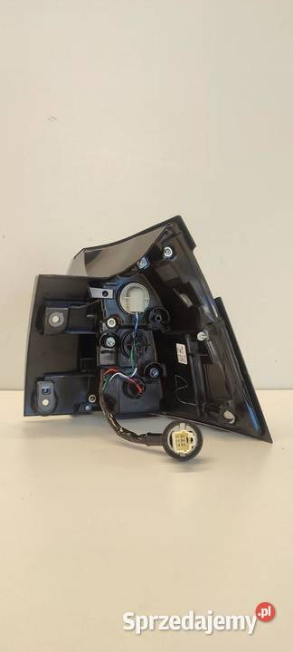 SUZUKI SX4 SCROSS LAMPA LEWY TYŁ 3567063T00 sprzedam