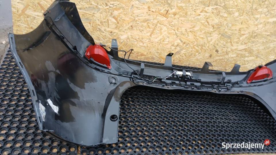 RENAULT GRAND SCENIC III HB ZDERZAK TYŁ NV676 osobowe Zbierkowo