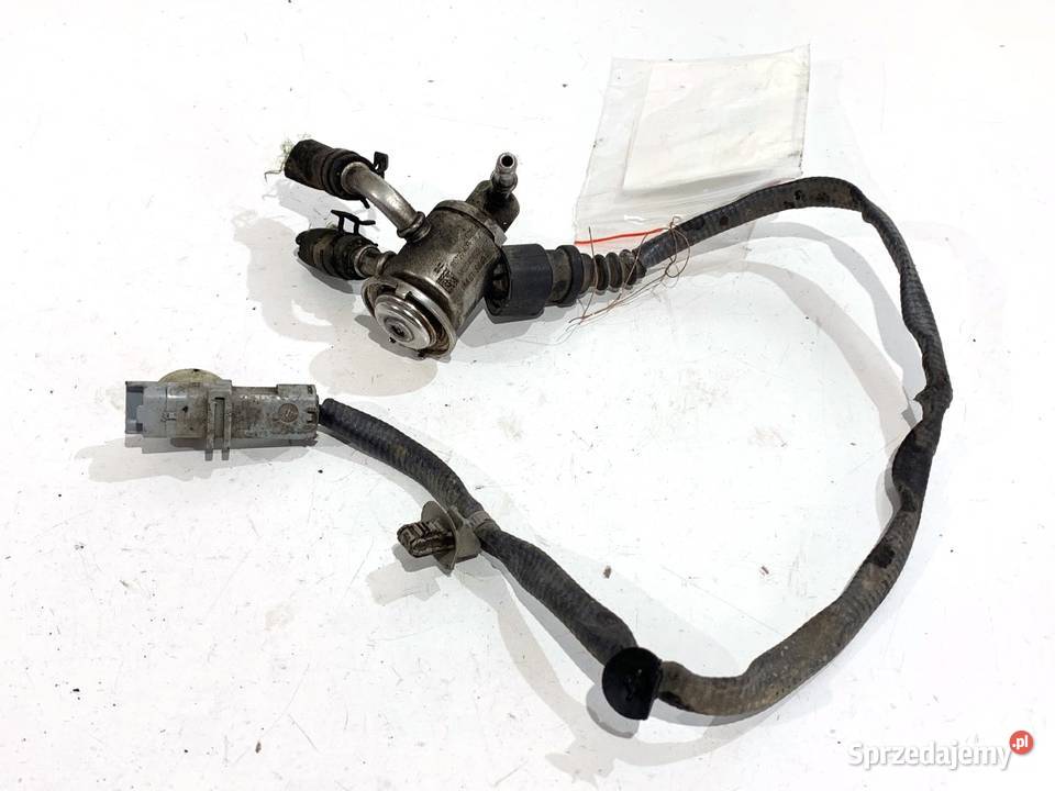 WTRYSKIWACZ SCR DACIA DUSTER 160720140R 15 116