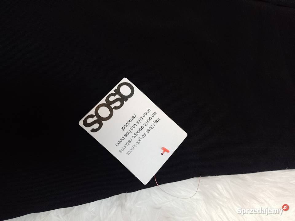 4042 ASOS Czarna kamizelka prążkowana z Londynu Kraków