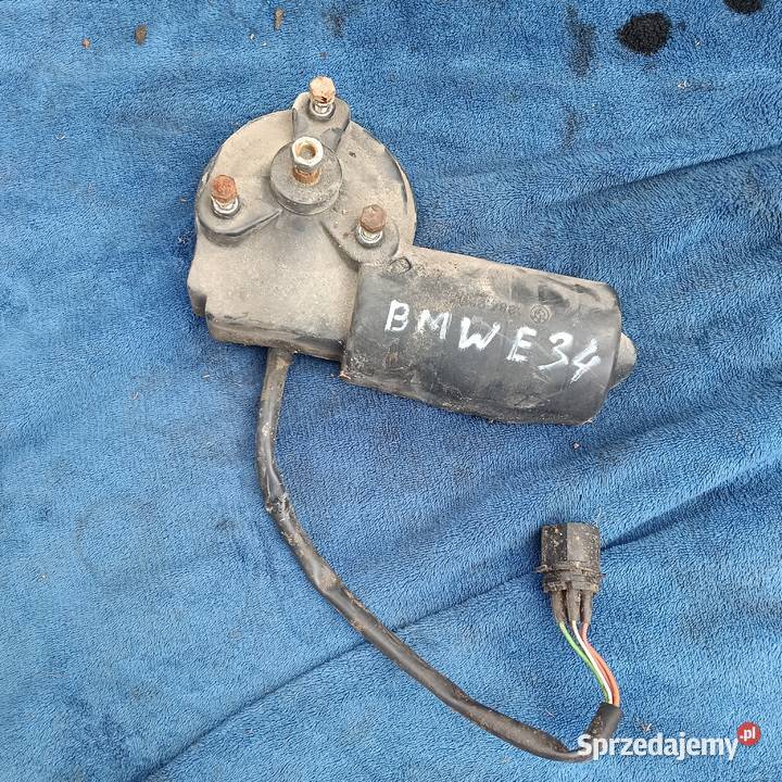 BMW e34 SILNICZEK WYCIERACZKI PRZEDNIEJ pomorskie Jastrzębia Góra