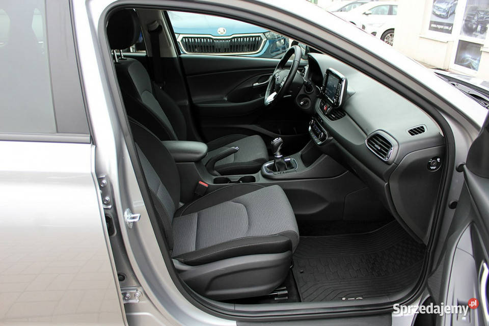 Hyundai i30 Salon Kamera Cofania FV23 10 TGDI lakier metallic Sokołów