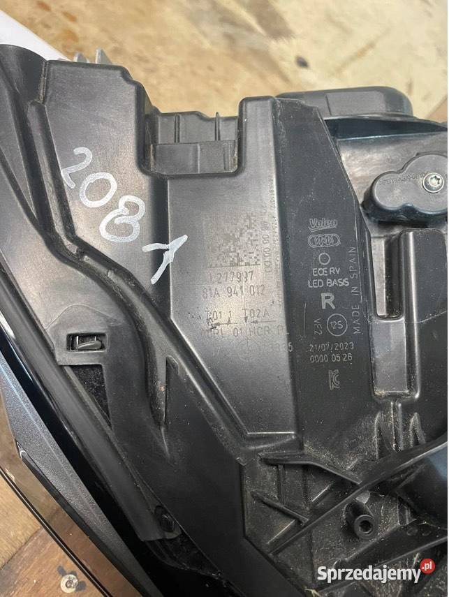 Lampa prawa przednia AUDI Q2 LIFT FULL LED łódzkie Łódź sprzedam