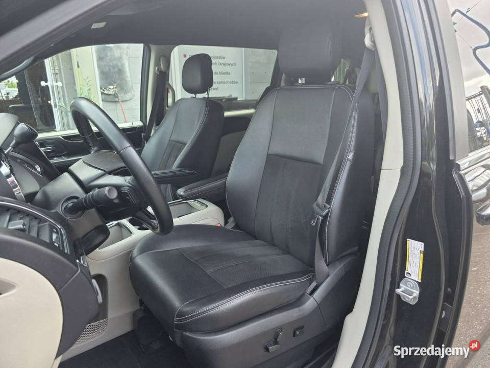 Dodge Grand Caravan 36 Benzyna 286 Klimatyzacja centralny zamek pomorskie sprzedam