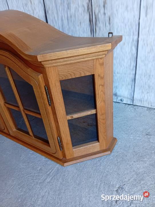 witrynka wisząca 539 kujawsko-pomorskie Byczyna sprzedam