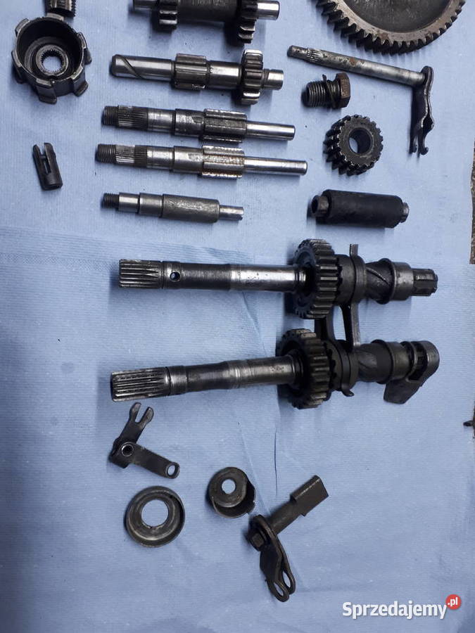 Części silnika 023 017 003 komar romet motorynka Pozostałe Rzeszów