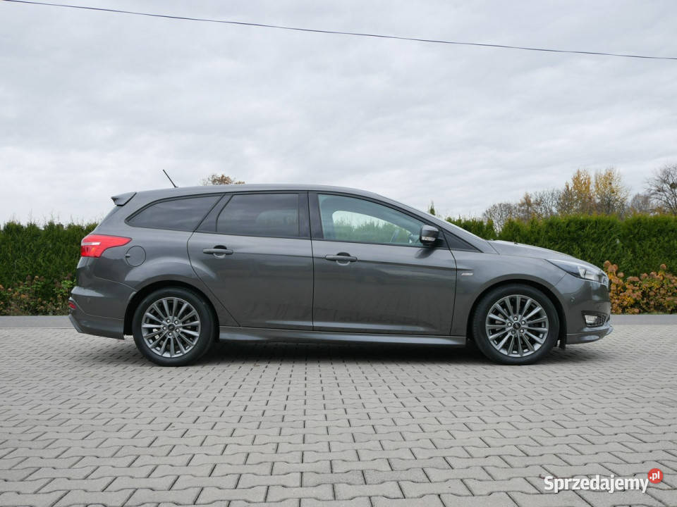 Ford Focus 15 EBoost 150 Eu6 Kombi ST Line Focus Goczałkowice-Zdrój