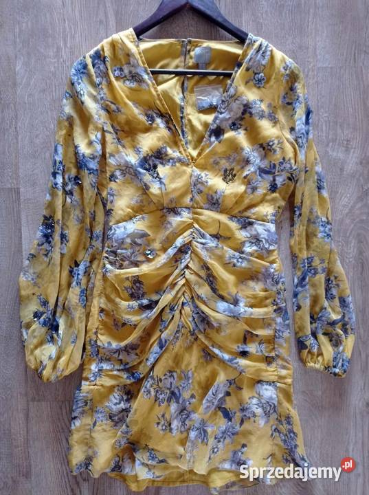 Musztardowa sukienka mini marki ASOS Hajnówka