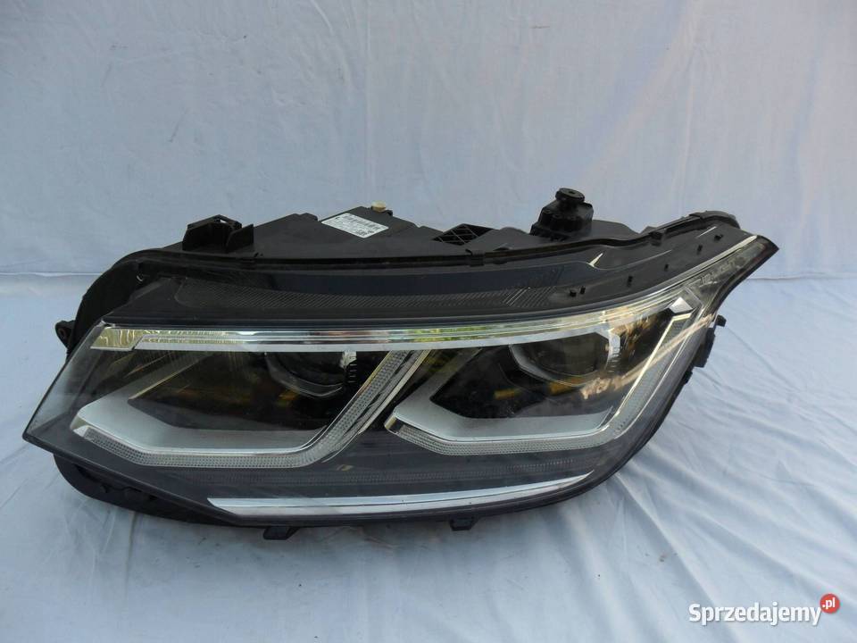 REFLEKTOR PRZÓD STRONA LEWA VOLKSWAGEN TIGUAN wielkopolskie