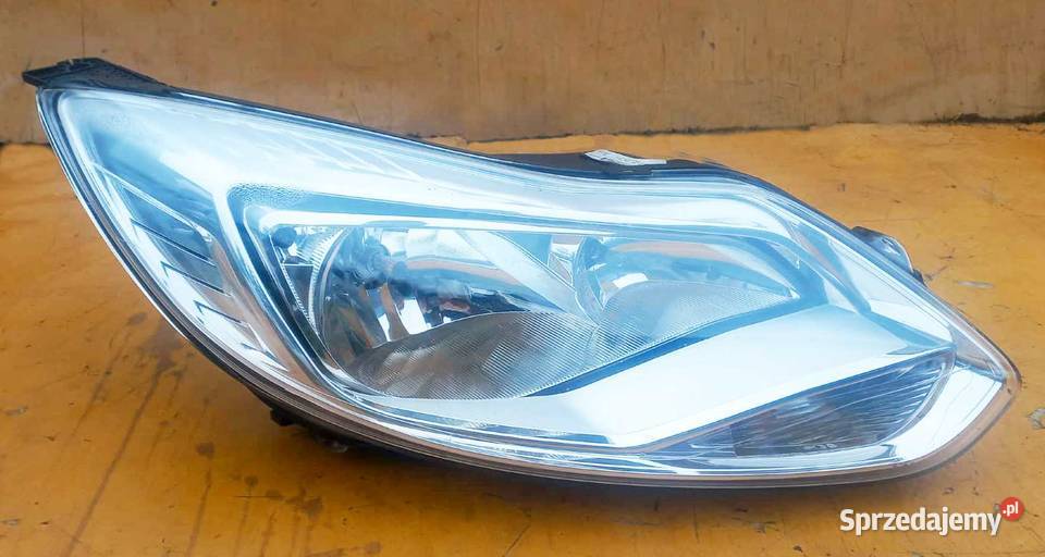 FORD FOCUS MK3 LAMPA REFLEKTOR PRAWY PRZÓD Radom sprzedam