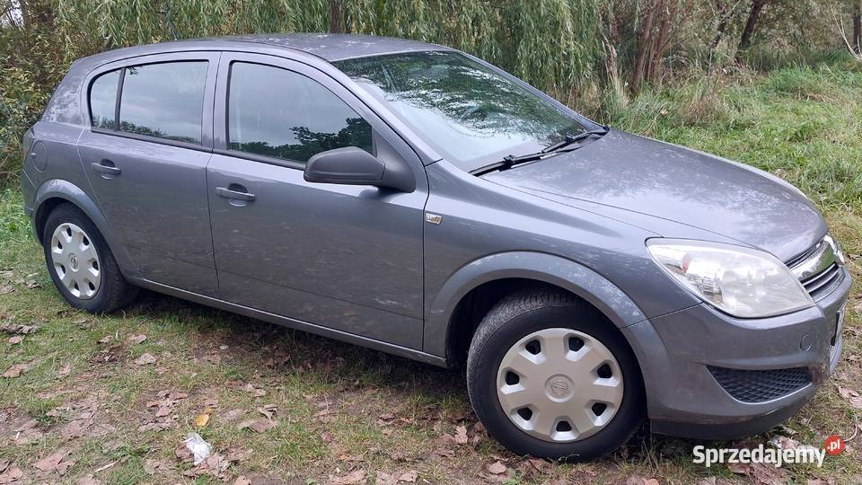 Opel Astra H III 14 benzyna 90 sprawny zadbany serwisowany w ASO Ostrów Wielkopolski