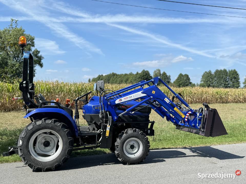 ŁADOWACZ do Farmtrac z samopoziomowaniem NOWY