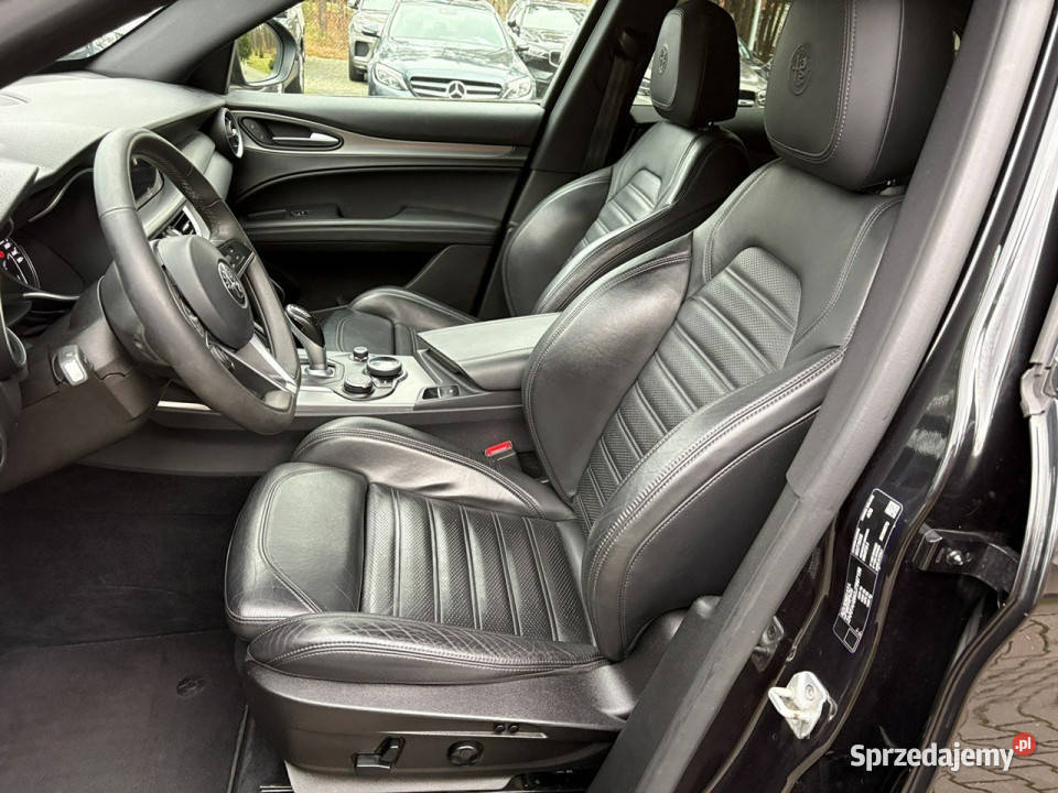 Alfa Romeo Stelvio 20 200 Automat 4x4 Xenony czujnik parkowania Lipówki