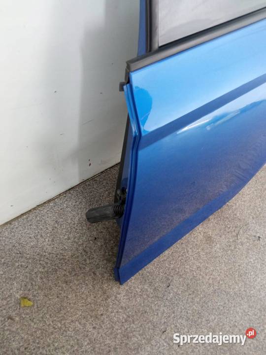 DRZWI LEWE TYŁ HB NIEBIESKIE Skoda Fabia III Rok produkcji 2019 sprzedam