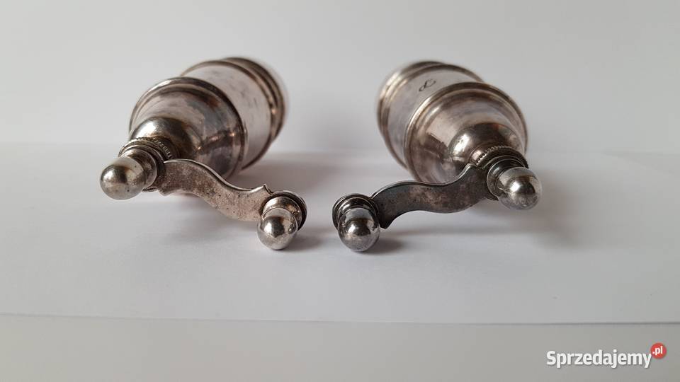 Sygnowana platerowana solniczka i pieprzniczka