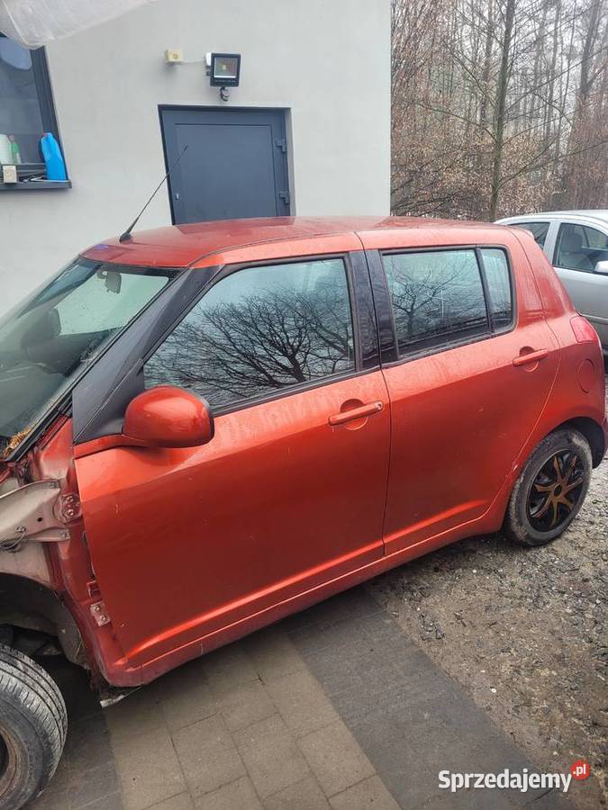 Suzuki swift III kolor ZFS 2006 na części 92KM Kończyce Małe sprzedam