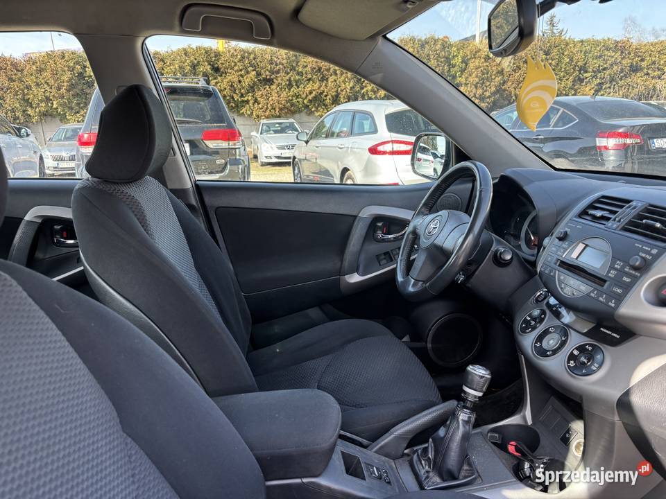 Toyota RAV4 Zarejestrowany w Polsce Paniówki