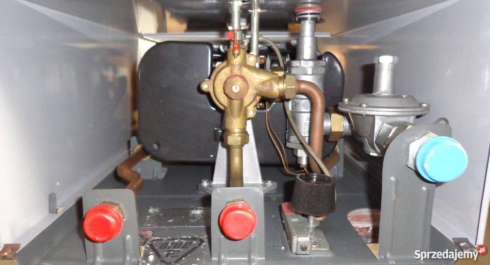 Gazowy grzejnik wody przepływowej Mora gaz Biłgoraj