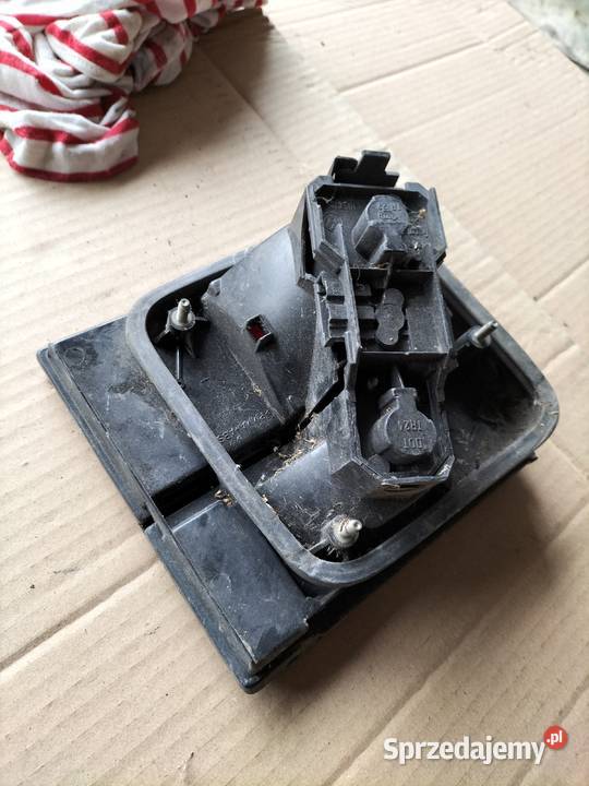 Vento LAMPA TYŁ TYLNA KLAPA lampy tylne lubelskie Kamień-Kolonia