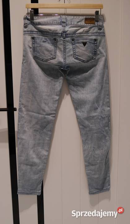 Guess świetne spodnie biodrówki 34 XS Wrocław