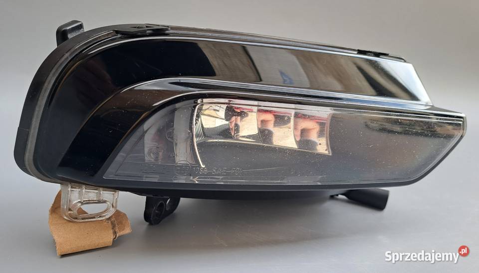 Halogen Prawy Audi A3 8V S3 20122016 Hella dolnośląskie Mielęcin