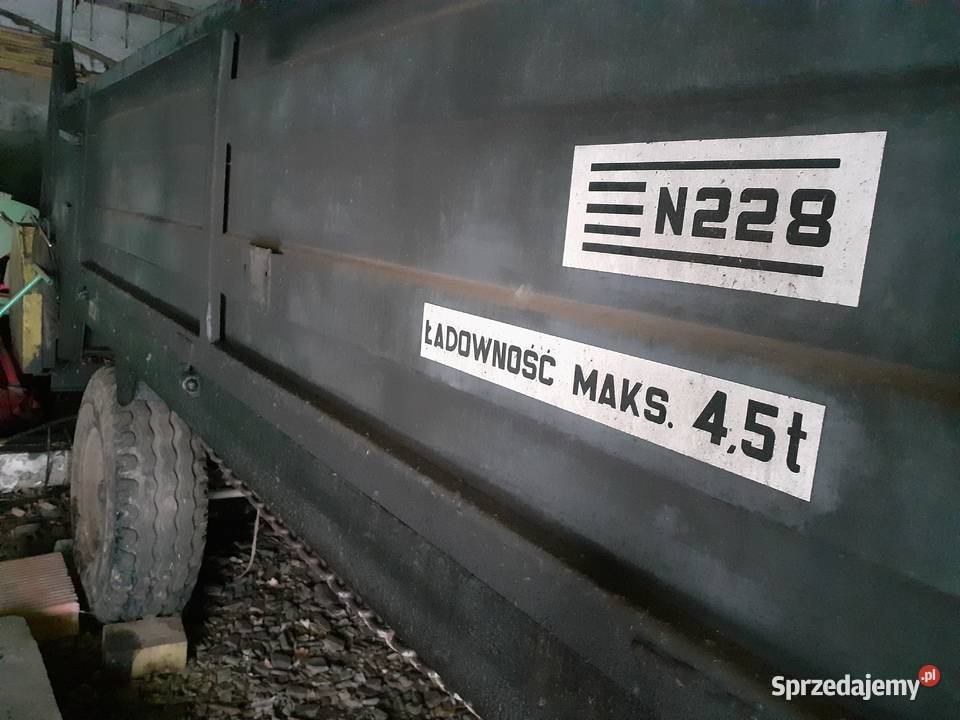 Rozrzutnik obornika nieuszkodzony