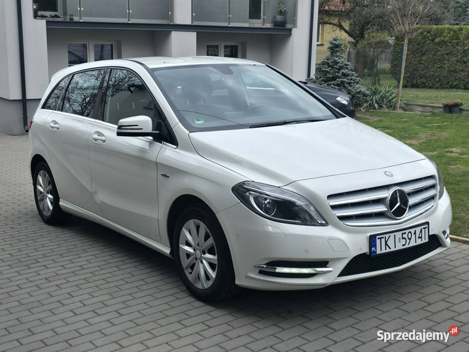 Mercedes B 180 16 Benzyna Serwisowany Gwarancja elektryczne lusterka Piekoszów