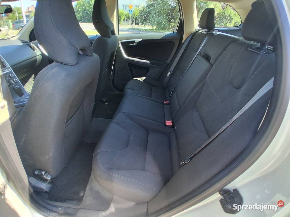 VOLVO XC60 20 D3 163 5 cylindrów Automat Kamera sprowadzony Słupca