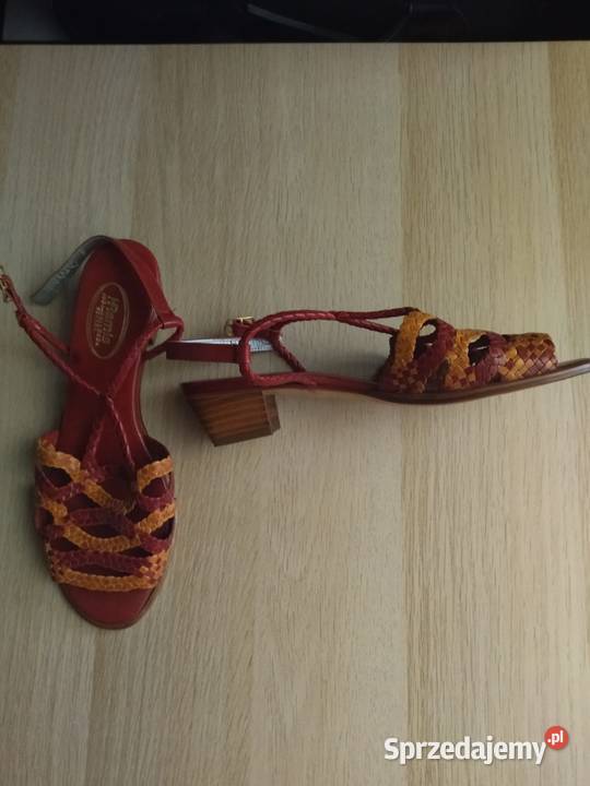 Sandałki letnie skórzane hiszpańskie rozmiar 36