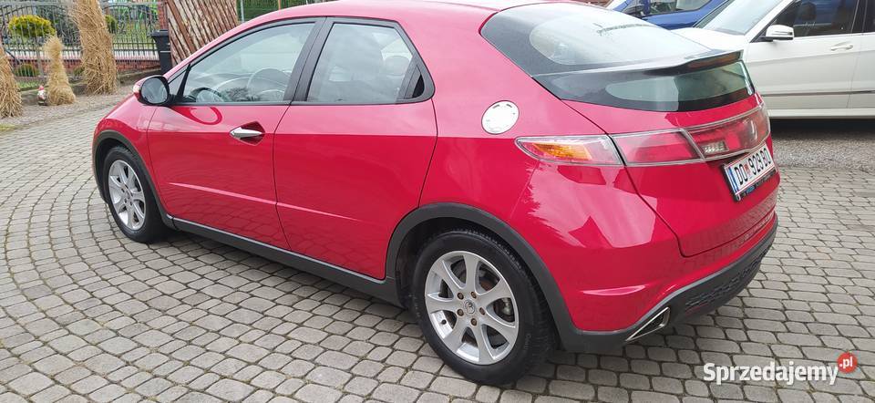 Honda CIVIC 18 Benzyna 140 Przebiegu Ostrowiec Świętokrzyski sprzedam