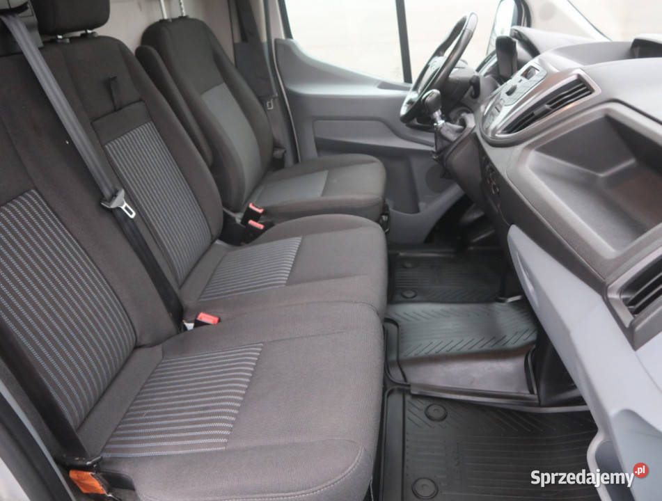 Ford Transit 20 EcoBlue światła przeciwmgielne Bielany Wrocławskie