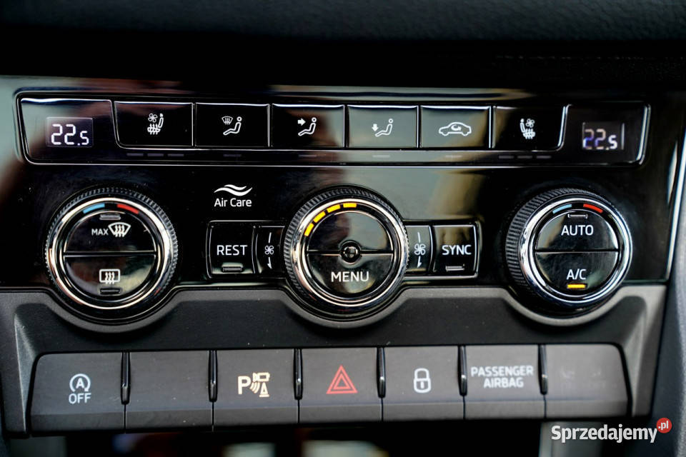 koda Kodiaq LAURINKLEMENT acc kamery 360 ful led bluetooth Otmuchów