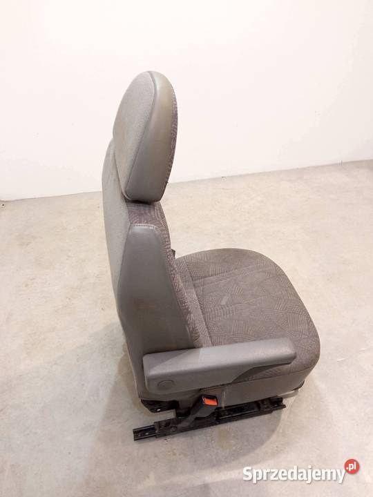FOTELE LEWY KIEROWCY MK6 Ford Transit V 20002006 Rok produkcji 2005 Fotele i kanapy świętokrzyskie