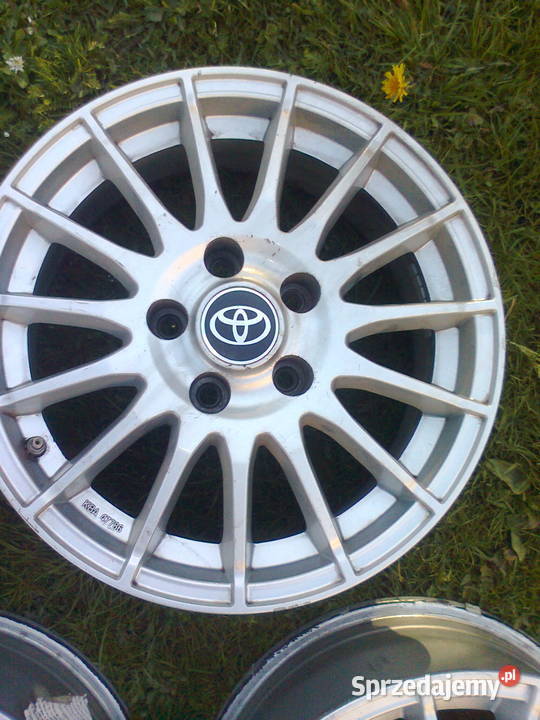 felgi aluminiowe 16 Toyota Yaris Corolla Verso sprzedam