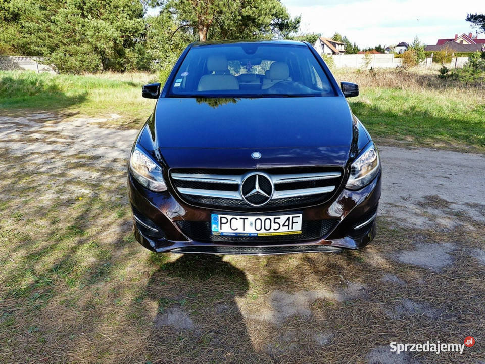 Mercedes B 180 180ClimatronicAluSkóryKameraPełna 4/5 Piła