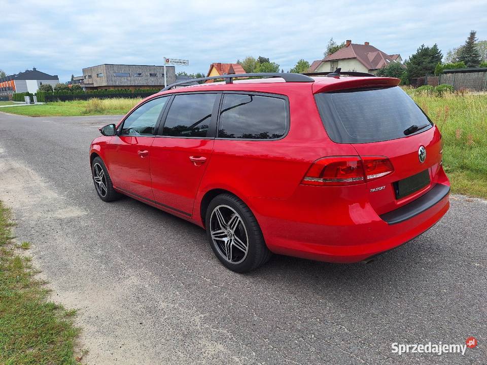 VOLKSWAGEN PASSAT B7 16 TDI KOMBI 2011 R Passat