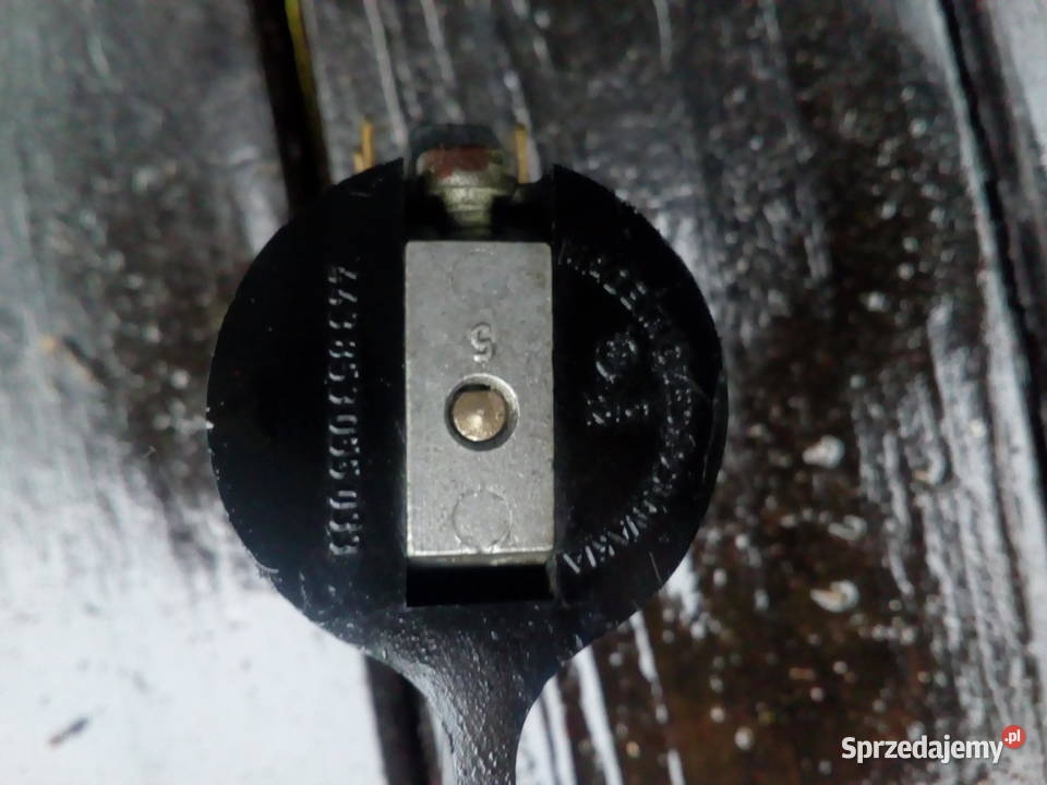 Przełącznik kierunkowskazów i świateł Skoda Strzelin