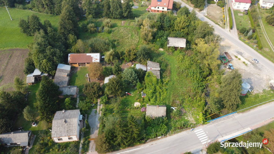 Działka budowlana Urzędów centrum 25 a