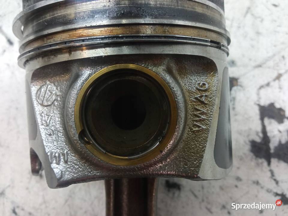 TŁOK KORBOWÓD 20 TDI Audi A3 III 2013 2020 8V Blok silnika