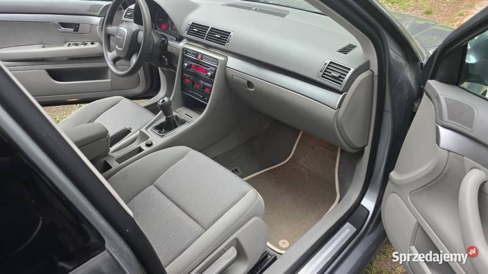 Audi A4 Avant 16 MPI 102 konie mech Prosty i 102KM Radom