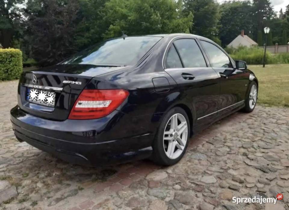 Cklasa W204 polift 2011r benzyna Ostrów Wielkopolski