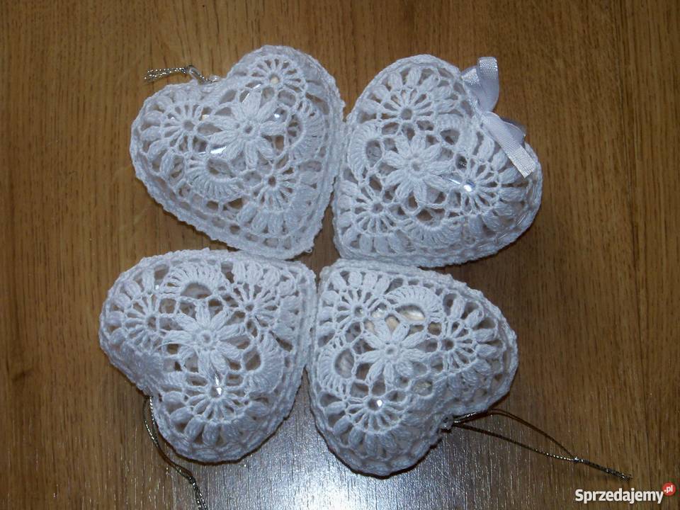 Serduszka na podkładzie akrylowym rękodzieło śląskie Pawłowice