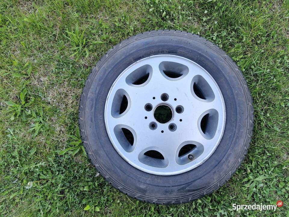 Mercedes 124 Koło zapasowe 8Loch 1244011202 Opony i felgi