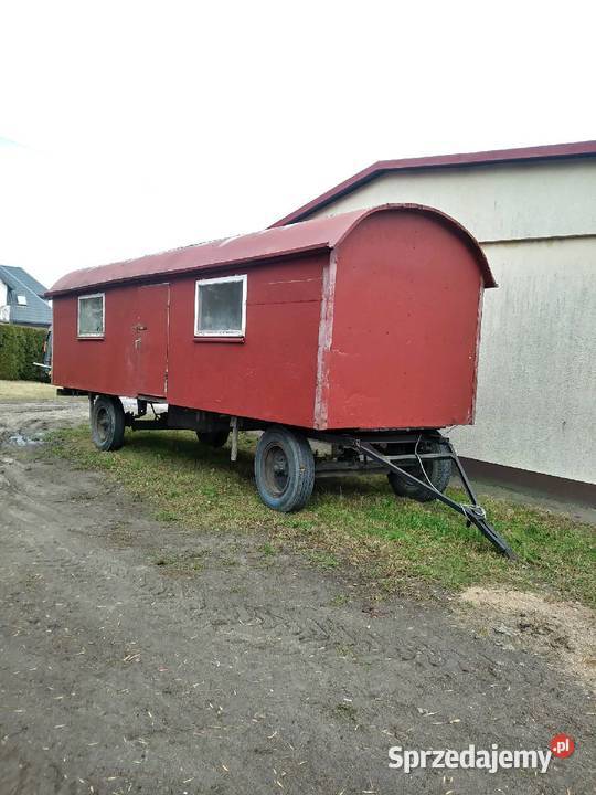 Barakowóz pełny VAT